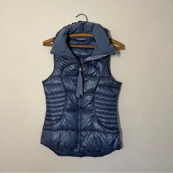 Womens Lululemon Fluffin Awesome Gray Active Vest Size 2 - Picture 2 of 7